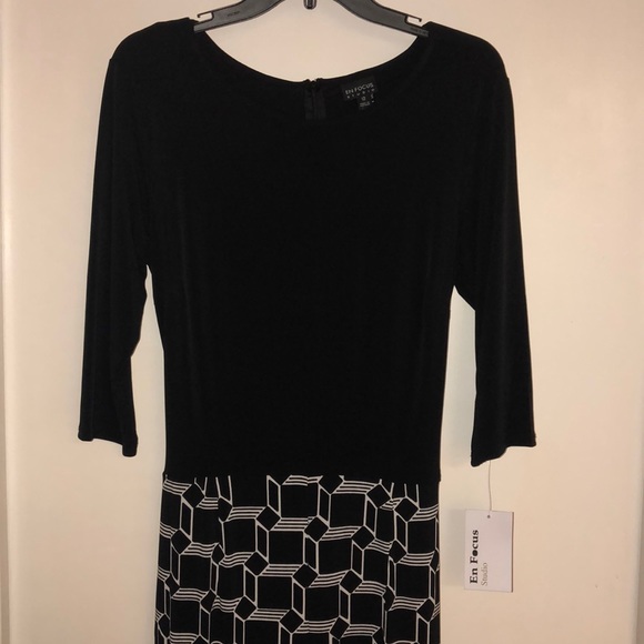 One piece pant suite - Picture 1 of 7